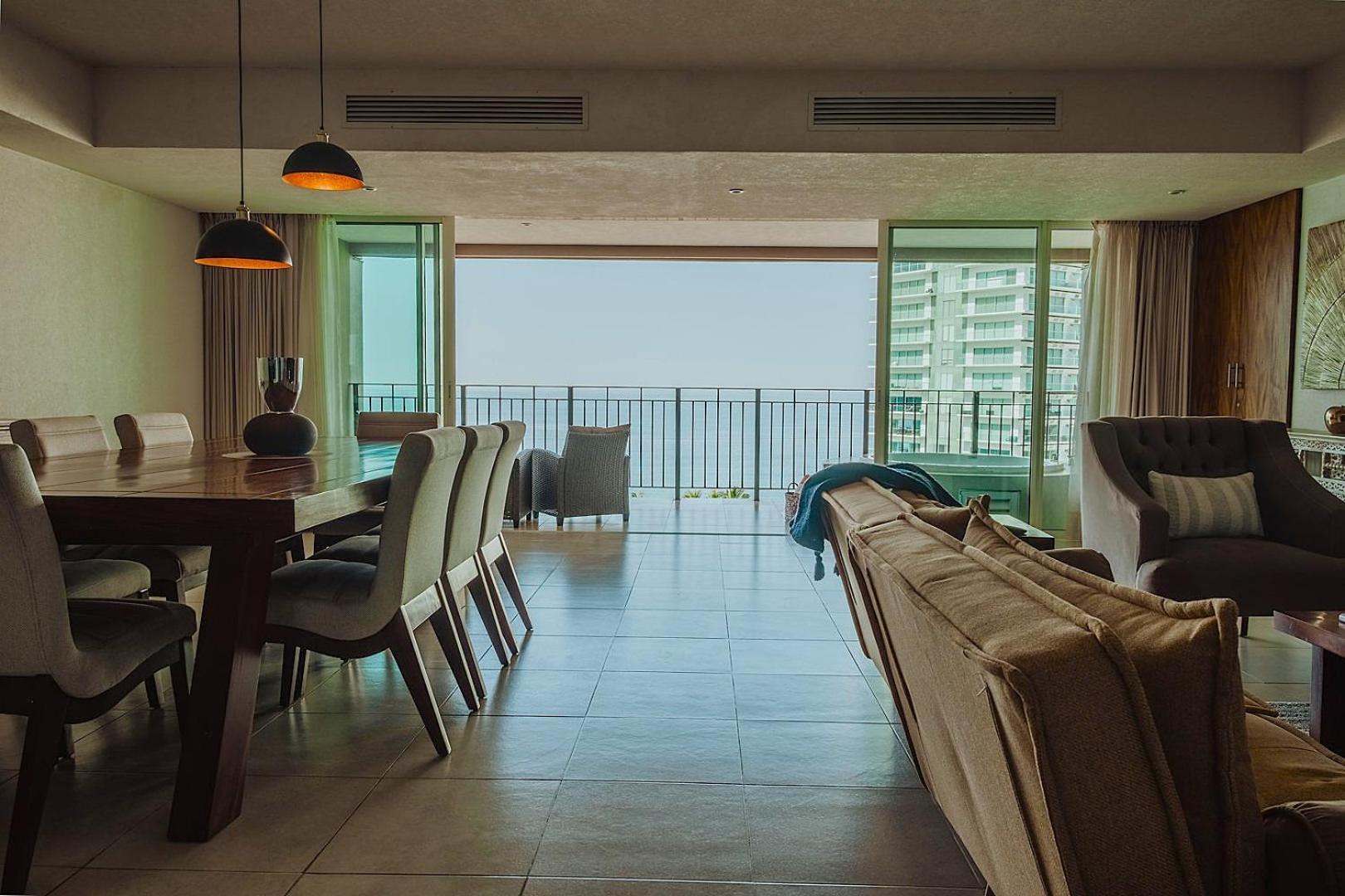 Grand Venetian Beachfront Condos Puerto Vallarta Buitenkant foto